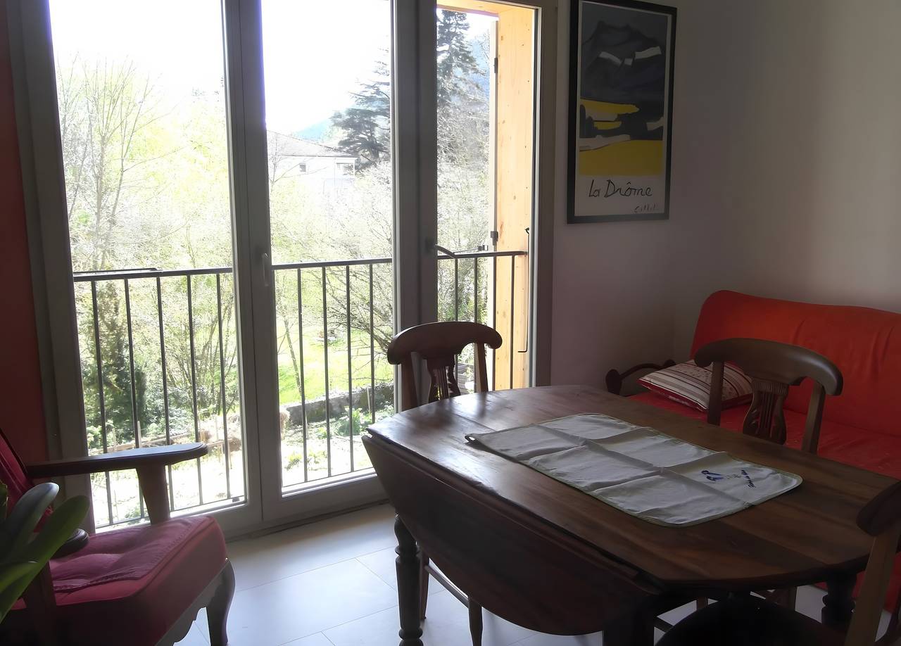 Ganze Wohnung, Unabhängige Wohnung im 1. Stock in Die, Parc naturel régional du Vercors