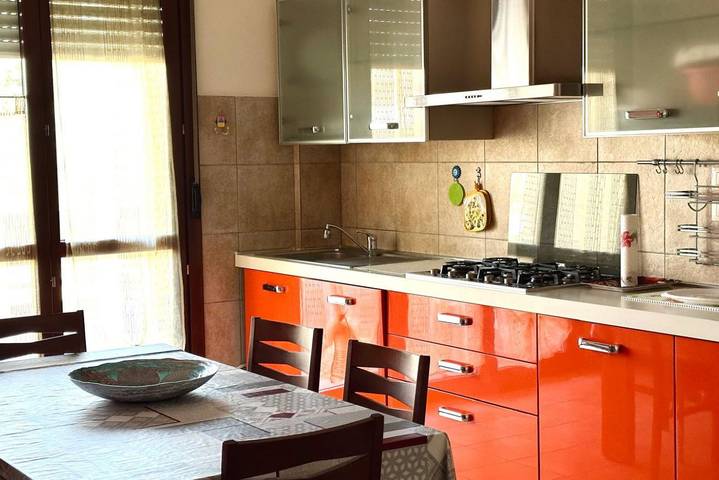 Ferienwohnung für 5 Personen, mit Balkon/Terrasse in Marche - 2