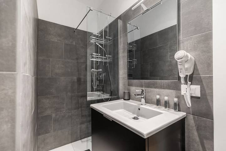 Entire apartment, Luxury 1 bedroom \"Two Towers\" Unique View in Bologna, Bologna Province