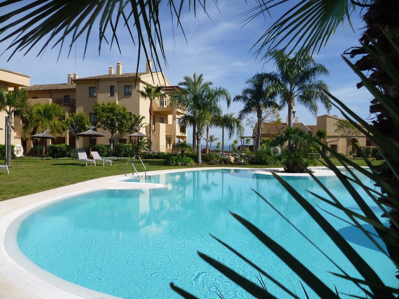 Appartement entier, 3-Bedroom Apartment with Sea & Mountain Views in Paraiso Park, Benahavís