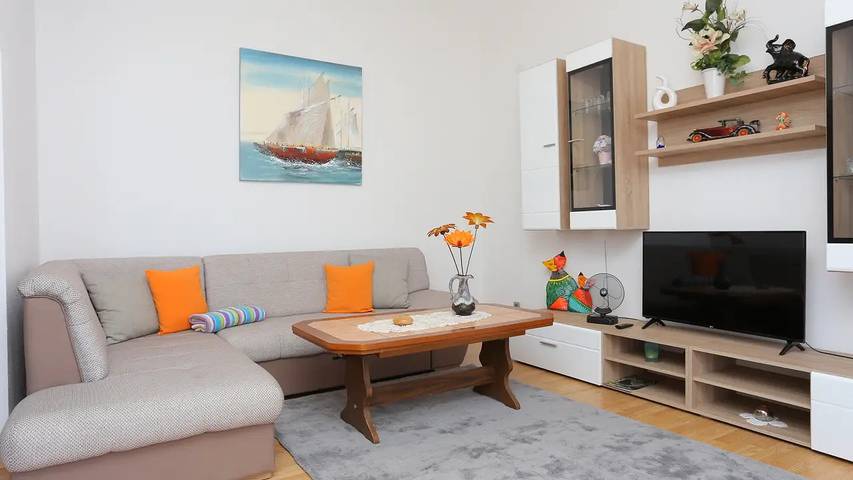 Ferienwohnung für 8 Personen in Omis - 2