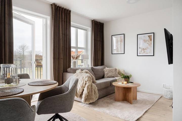 Ferienwohnung für 2 Personen, mit Balkon und Terrasse sowie Ausblick