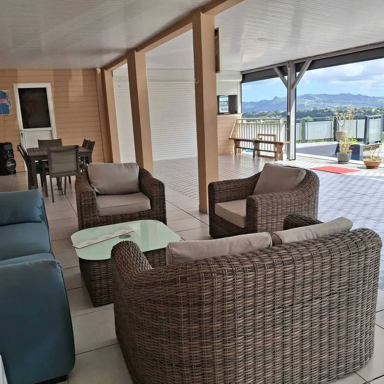 Appartement entier, Appartement spacieux à Saint-Joseph de 100 m² in Saint-Joseph, Martinique