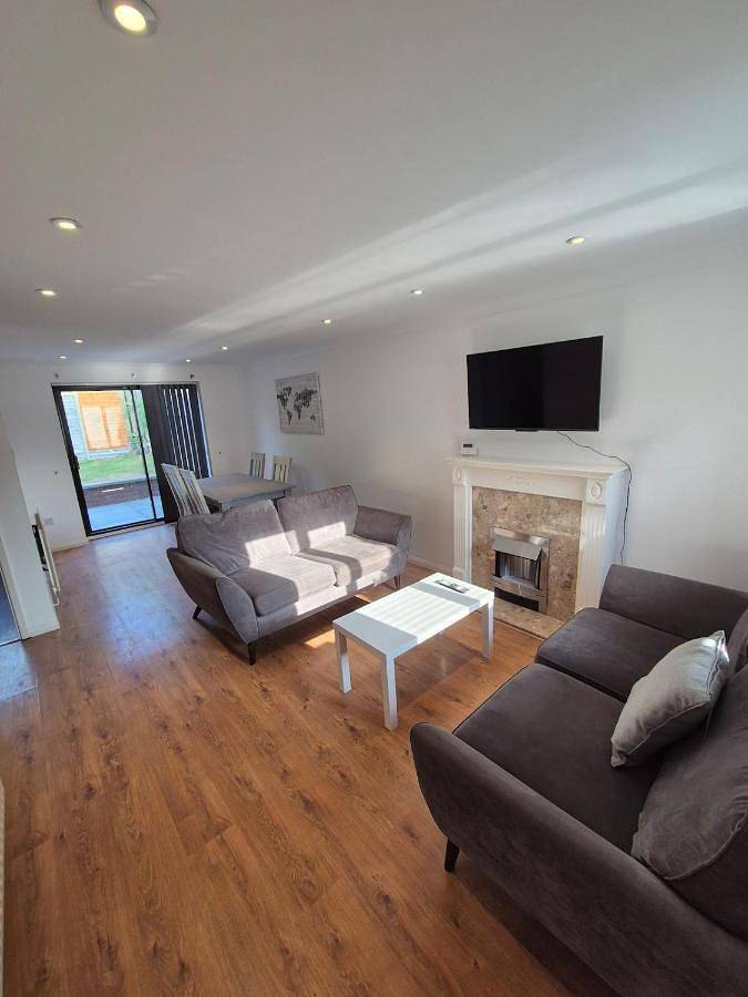 Apartment for 5 people, with garden in Northampton