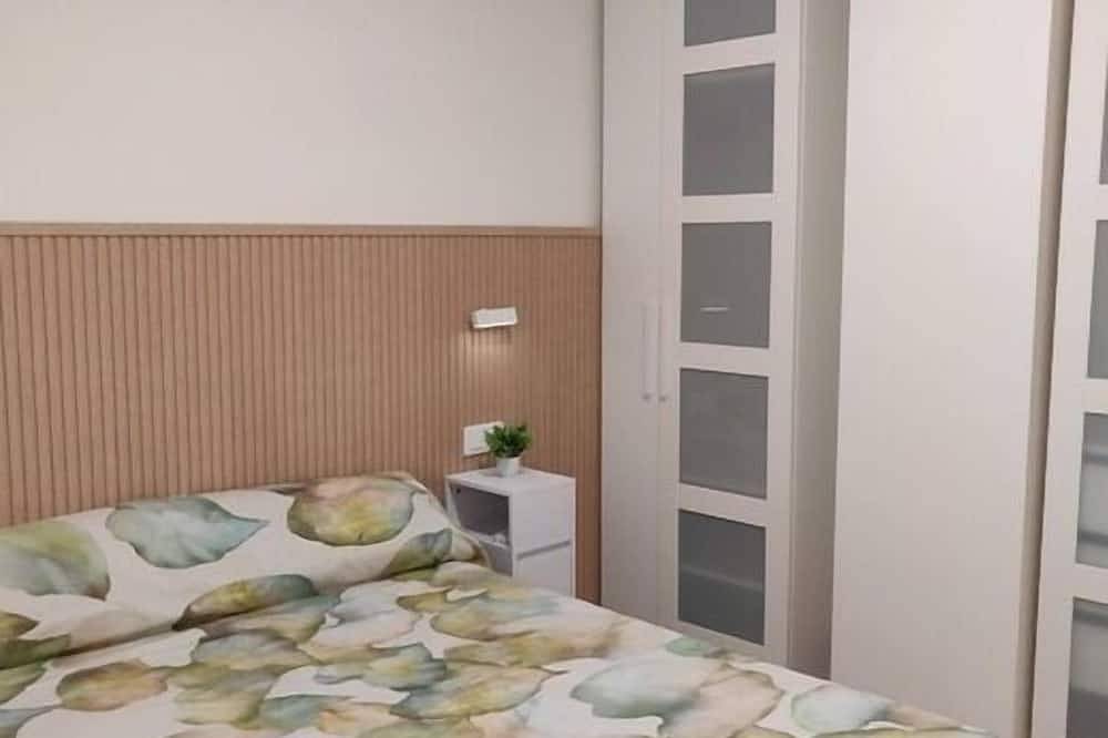 Entire apartment, Cozy apartment on Torrenostra beach in Torrenostra, Torreblanca