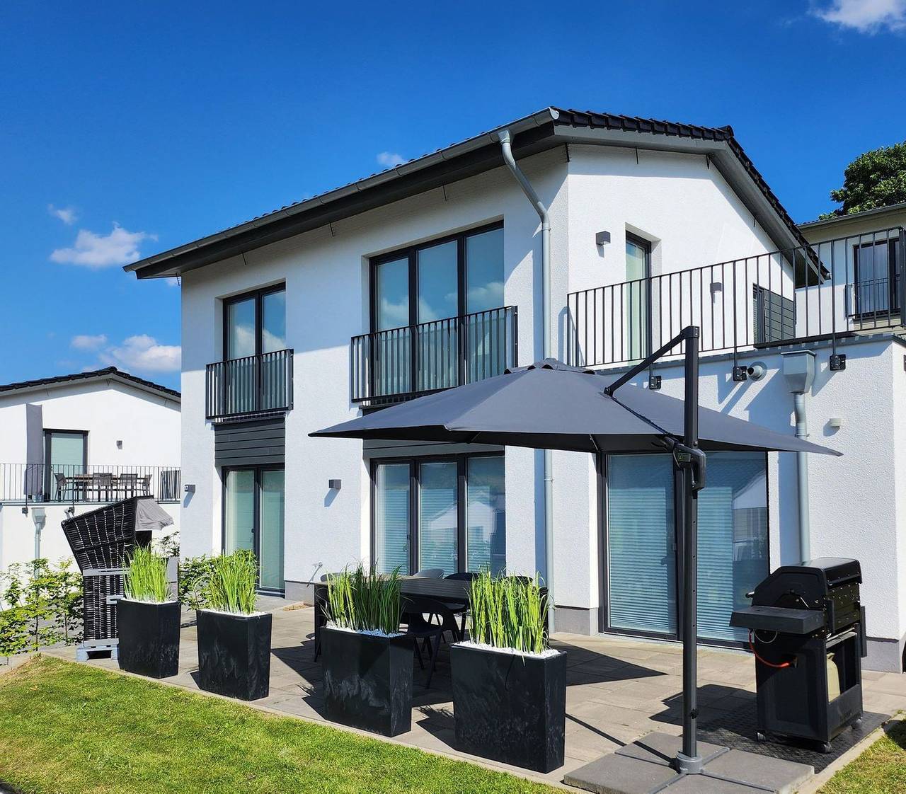 Haus Diemelblick 17 – Am See. Terrasse. Luxuriös in Diemelsee, die Mittelgebirge