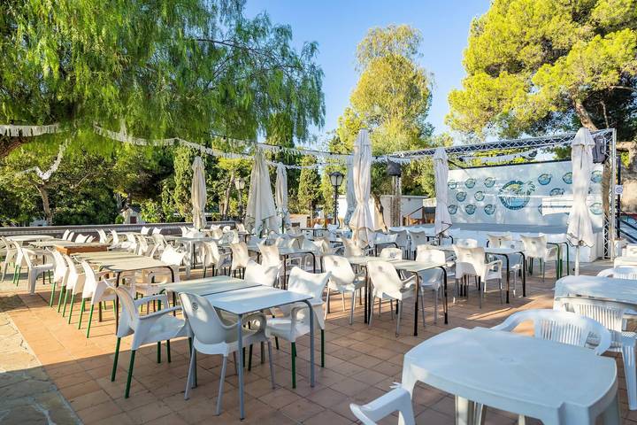 Camping für 6 Personen, mit Terrasse an der Costa Dorada - 3