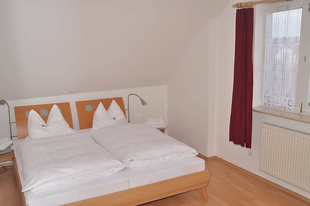 Ganze Wohnung, Penthouse Ferienwohnung in Großostheim, Fränkisches Weinland