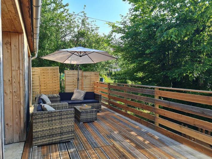 Location de vacances pour 6 personnes, avec vue et jardin à Lons-le-Saunier - 2