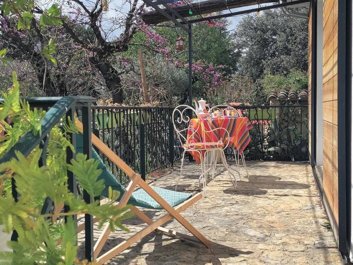 Location de vacances pour 6 personnes, avec piscine et jardin à Mornas - 3