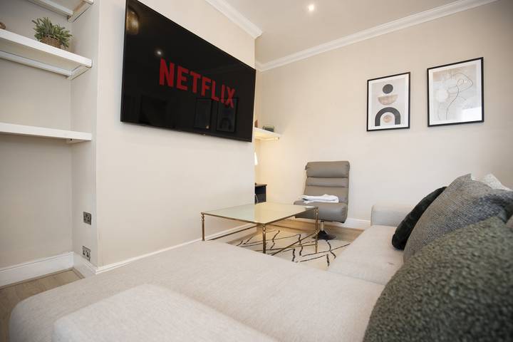 Apartamento entero, Luminoso dúplex de 4 dormitorios en Gateshead in Gateshead