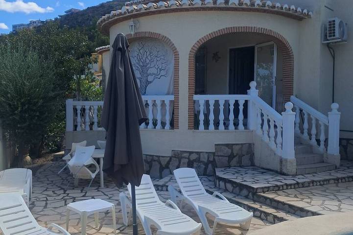 Ferienhaus für 6 Personen, mit Garten und Balkon