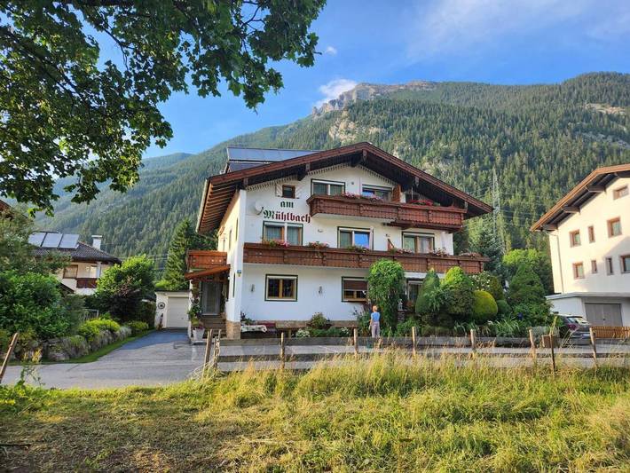 Maison d’hôte pour 2 personnes, avec vue et jardin à Bichlbach