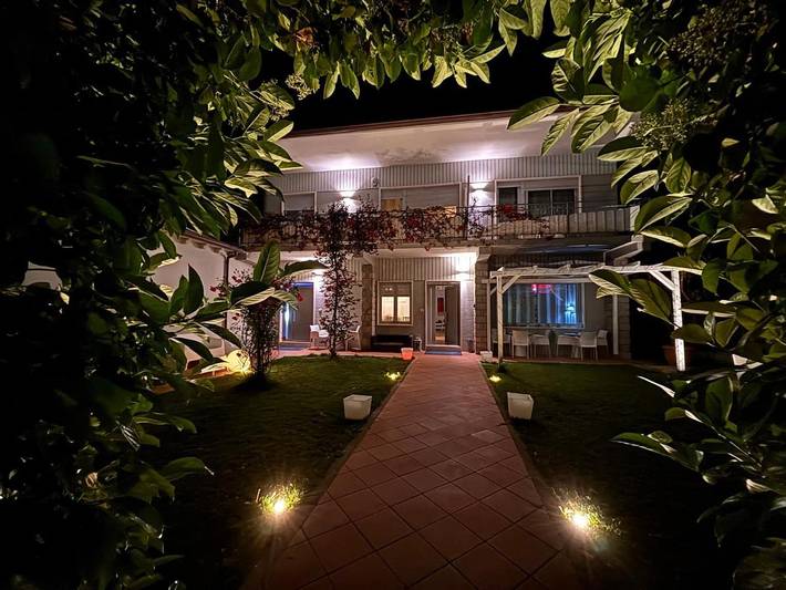Casa de huéspuedes para 2 personas, con jardín, Se admiten mascotas - 1