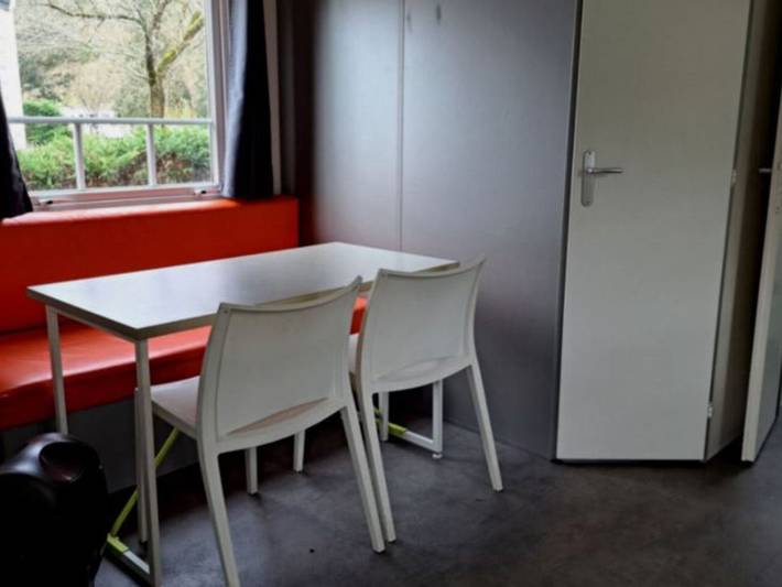 Mobil home pour 4 personnes, avec terrasse et piscine à Monceaux-sur-Dordogne - 2