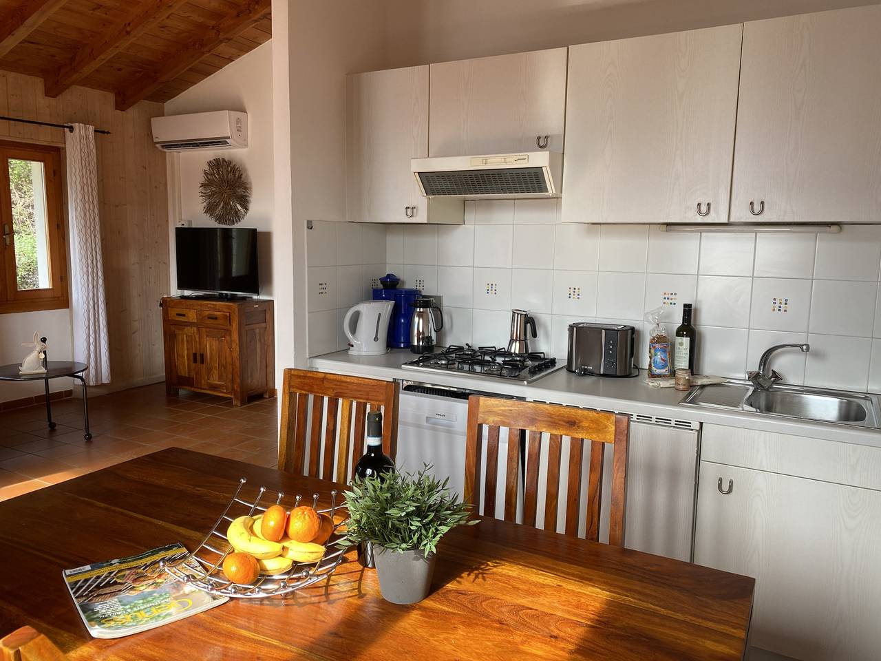 Ganze Wohnung, Ferienwohnung für 4 Personen mit Garten in Idro, Gardasee-Berge