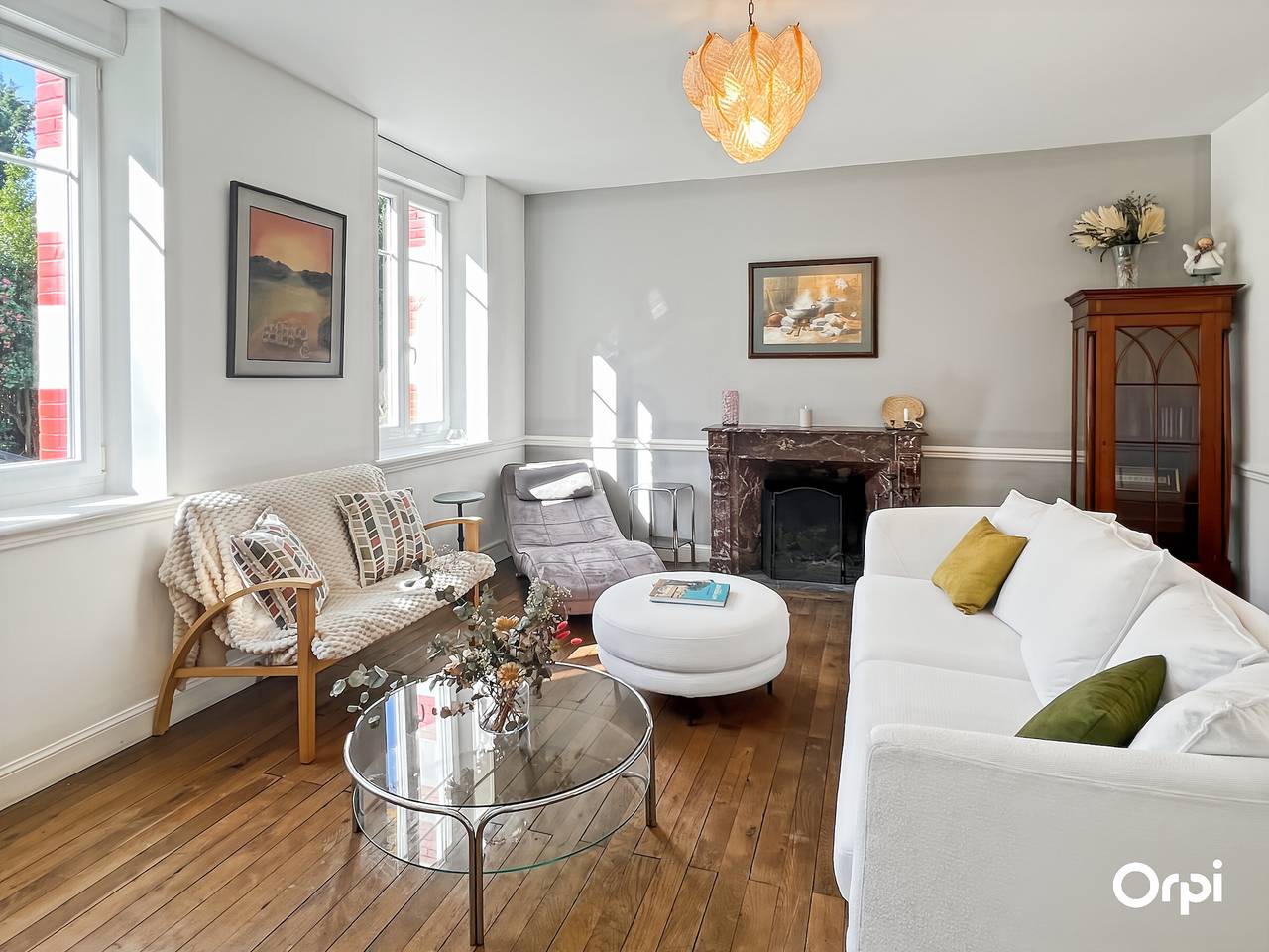 Casa familiar renovada 14 plazas a 10 min de playas, aparcamiento y wifi in Quéven, Côte des Mégalithes