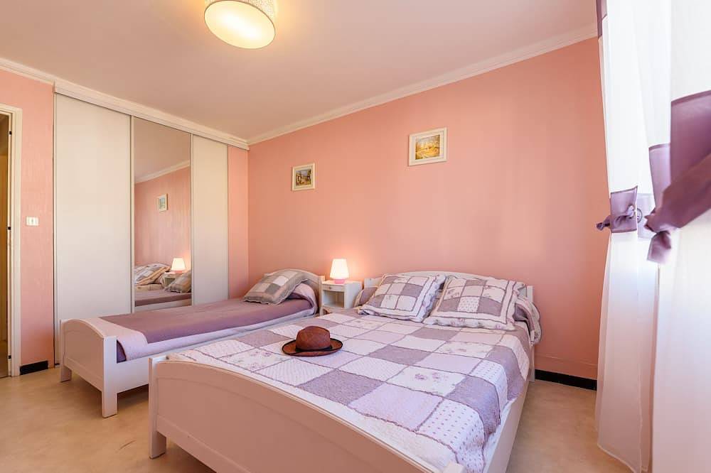 Le charmant, Superb T3 on 1st floor, 150m from the sea and shops in Le Grau-du-Roi, Côte d'Améthyste