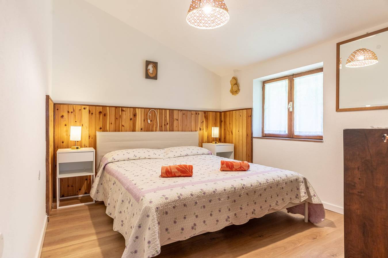 Ganze Wohnung, Ferienwohnung für 4 Personen mit Seeblick in Lagolo, Madruzzo