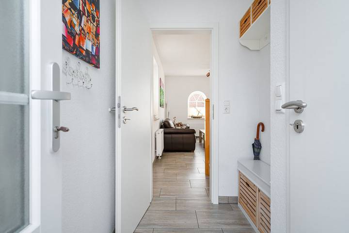 Ferienhaus für 6 Personen, mit Terrasse und Garten in Eilsum - 3