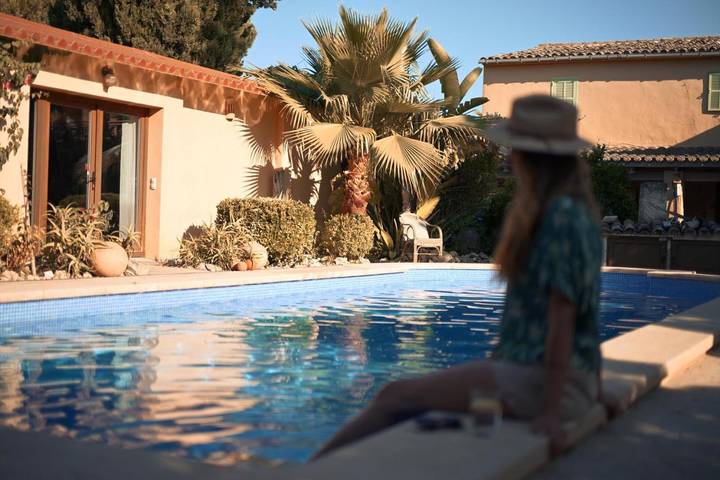 Maison d’hôte pour 3 personnes, avec Terrasse et Jardin ainsi que Piscine et Vue à Muro