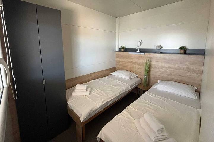Camping für 6 Personen, mit Balkon und Pool in Pirovac - 2