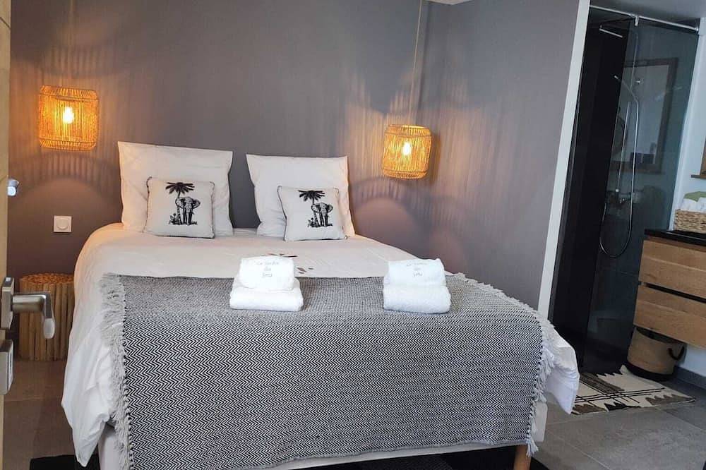 Villa Lomy - Maison de caractère - Bord de mer Bandol - Classée 5* in Bandol, Côte méditerranéenne (France)