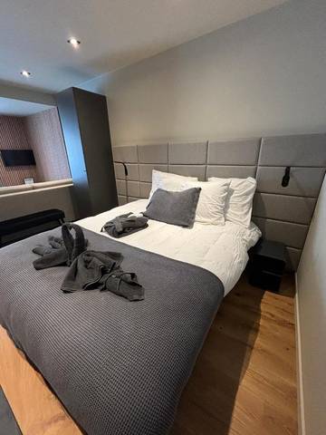 Hôtel pour 4 personnes, avec vue et terrasse à Renaix