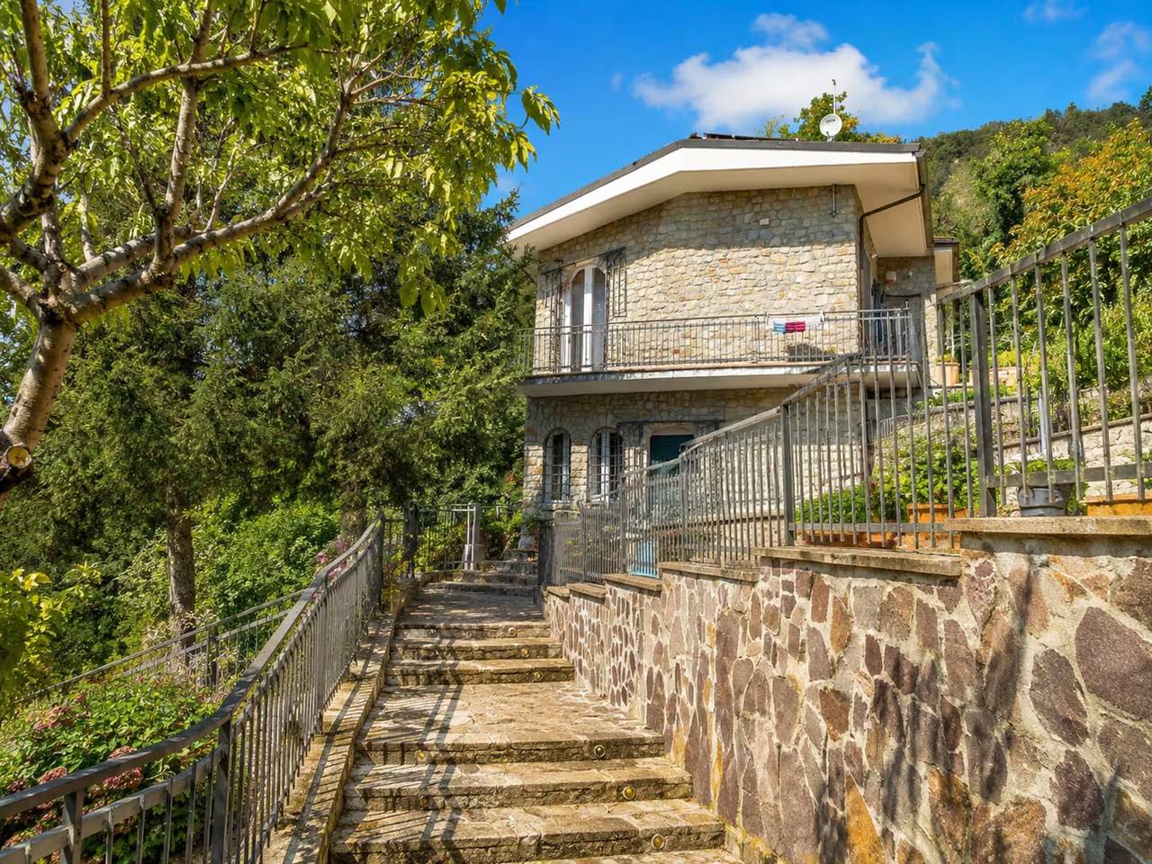 Casa nel Bosco – Famiglie e Gruppi, Jacuzzi in Godiasco Salice Terme, Oltrepò Pavese