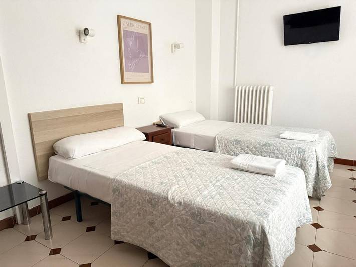 Maison d’hôte pour 2 personnes, avec balcon à Saragosse - 4