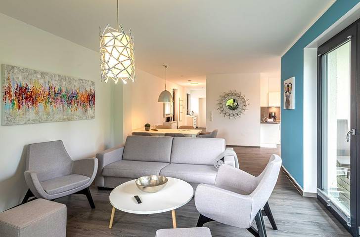 Ferienwohnung für 6 Personen, mit Balkon und Terrasse sowie Garten und Sauna