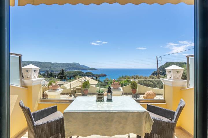 Apartment for 2 people, with garden and balcony in Paleokastritsa