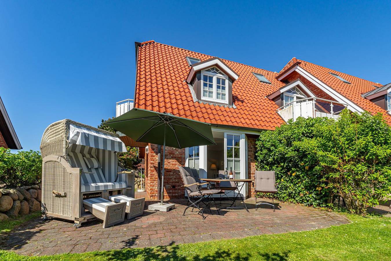 Vacation Rental for 4 Guests in Sylt (Gemeinde), Sylt