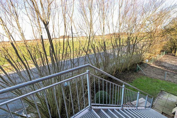 Ganzes Studio, Ferienwohnung 'Hühnerhort' mit Gemeinschaftsterrasse, Garten und Wi-Fi in Sankt Annen, Halbinsel Eiderstedt