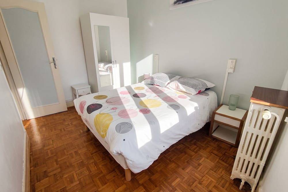 Ganze Wohnung, Homerez - Zentrales Apt Néris-les-Bains in Néris-les-Bains, Montluçon und Umgebung