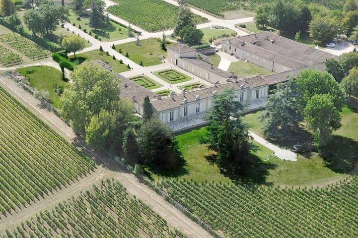 Location de vacances pour 2 personnes, animaux acceptés à Saint-Christophe-des-Bardes - 2