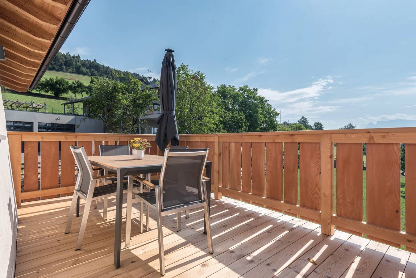 Appartamento intero, Appartamento Egger an der Lahn - Dolomiti con vista sulle montagne, terrazza e Wi-Fi in San Genesio Atesino, Alpi Sarentine