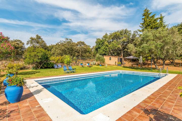 Chalet para 8 personas, con terraza y piscina, Se admiten mascotas en Sierra de Huelva