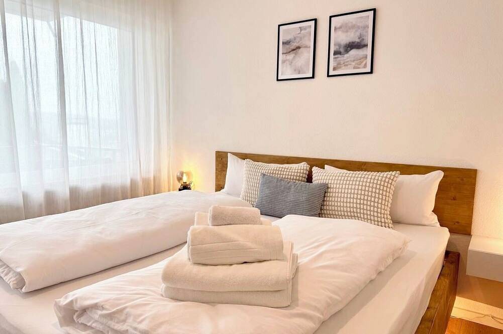 Ganze Wohnung, 3Br | Parken, Wlan, Homeoffice, Balkon, Aussicht, Vollausge. Küche in Bad Mergentheim, Hohenlohe