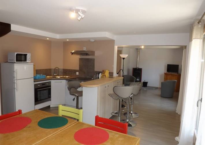 Gîte pour 9 personnes, avec Terrasse à Le Claux