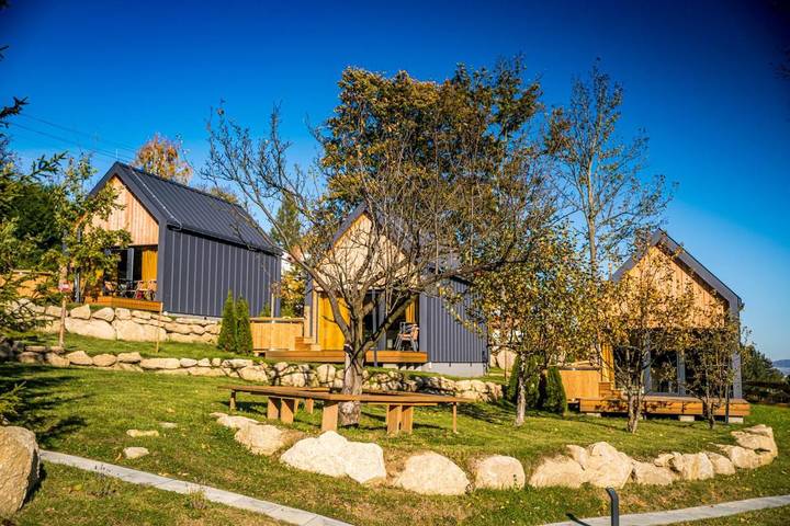 Apartament wakacyjny dla 3 osób, z Taras i Jacuzzi oraz Ogród i Sauna w Przesieka