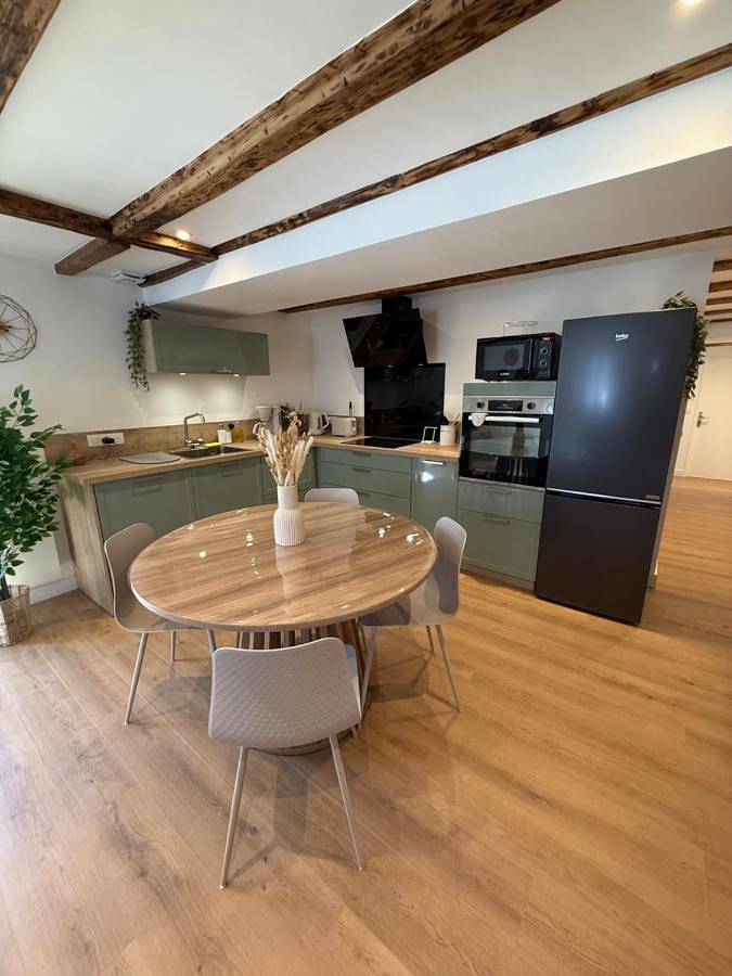 Gîte pour 4 personnes, avec terrasse et jardin dans Fillière - 2