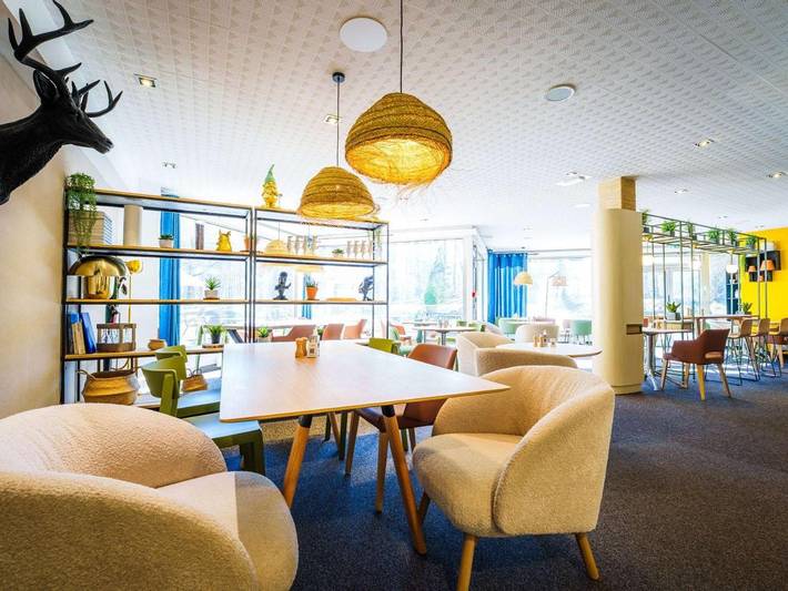 Hôtel pour 4 personnes, avec vue ainsi que piscine et jardin, animaux acceptés à Saint-Avold - 2