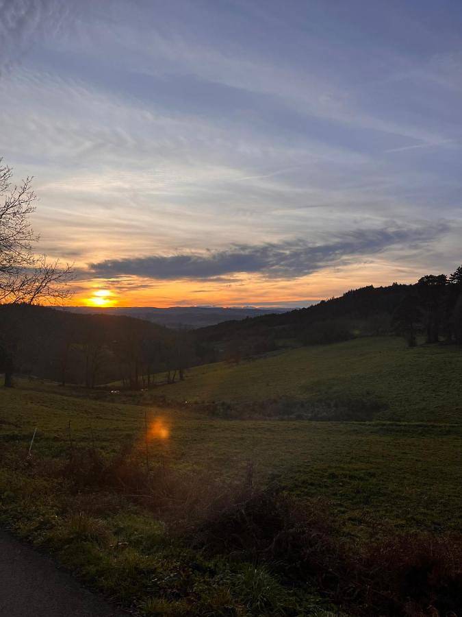 Location de vacances pour 6 personnes, avec vue ainsi que piscine et jardin à Saint-Didier-sur-Doulon - 3