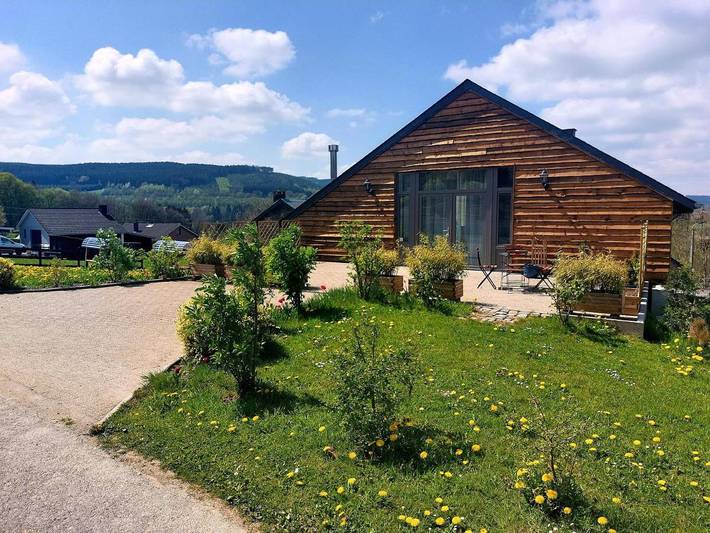 Location de vacances pour 4 personnes, avec jardin ainsi que vue et sauna dans Bellevaux-Ligneuville - 2