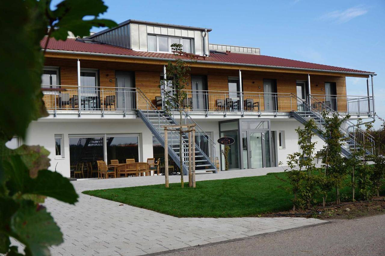 Ganze Wohnung, Two-Bedroom Apartment in Lauffen am Neckar, Kraichgau