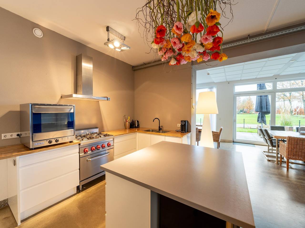 Spacious Group Stay in Teuge with Garden in Teuge, Veluwe