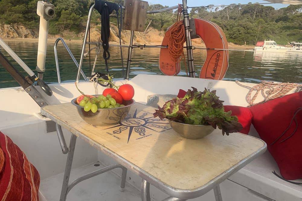 Sailing in Porquerolles in Hyeres, Porquerolles