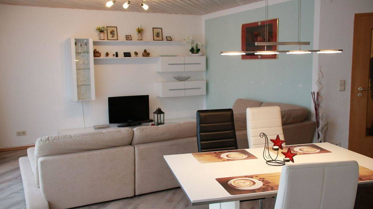 Ganze Ferienwohnung, Ferienwohnung für 4 Personen (72 m²) in Hilzingen in Hilzingen, Hegau