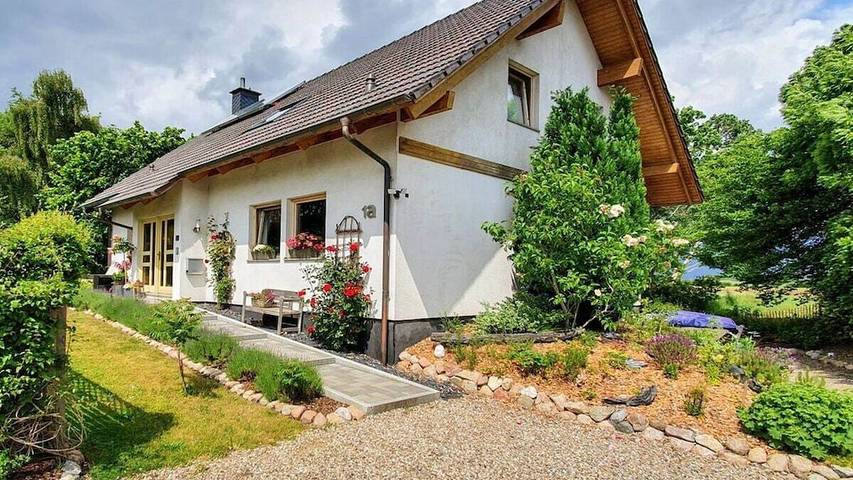 Ferienhaus für 4 Personen, mit Balkon in Hasselberg